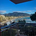 Fronte Mare Con Terrazza Mcgregor's Seaview 罗克布吕讷-卡普马丹