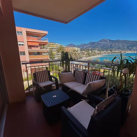 Fronte Mare Con Terrazza Mcgregor's Seaview Apartment *