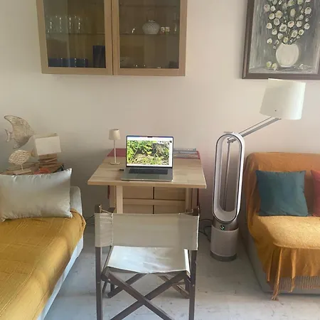 Apartamento Fronte Mare Con Terrazza Mcgregor's Seaview Rocabruna