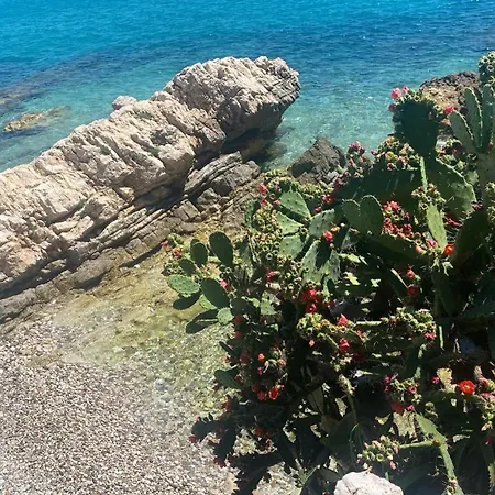 Fronte Mare Con Terrazza Mcgregor's Seaview Apartamento